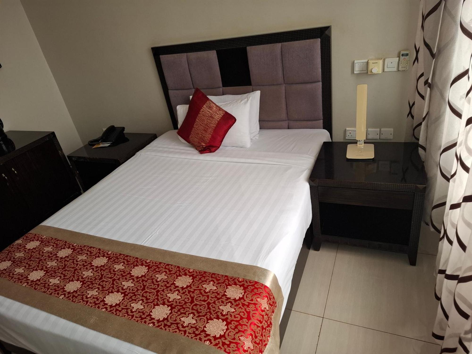 Flomi Hotel Morogoro エクステリア 写真