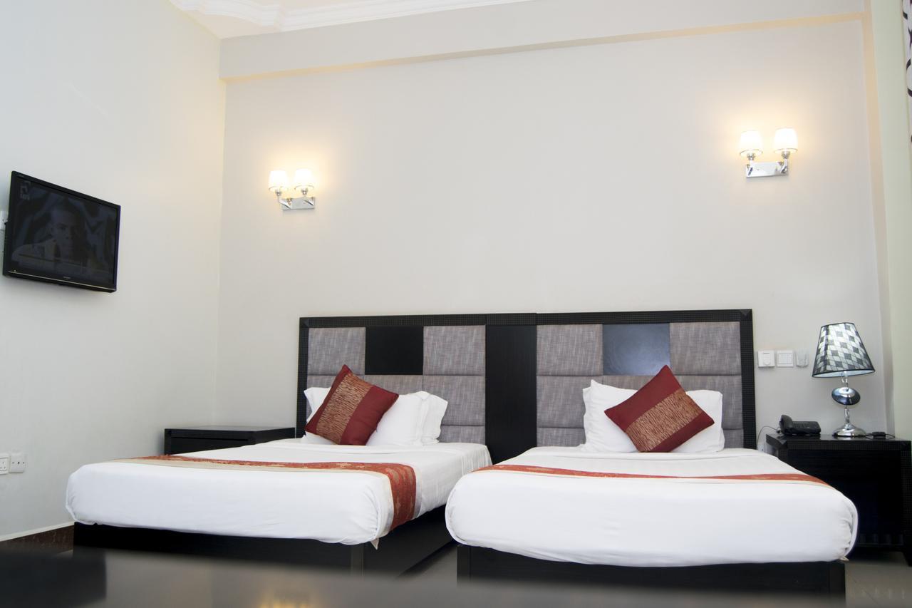 Flomi Hotel Morogoro エクステリア 写真